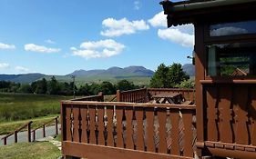 Log Cabin Nestled In The Mountains Of Snowdonia By Seren Property